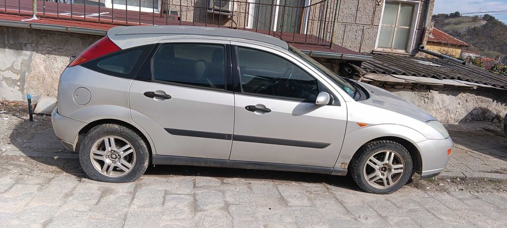 Ford focus 2000г