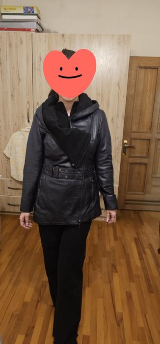 Продаю новые кожаные куртки.Привезли  на заказ.Размер не подошёл.