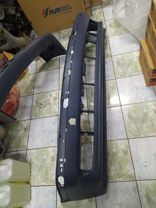 Бампер перед BMW E38