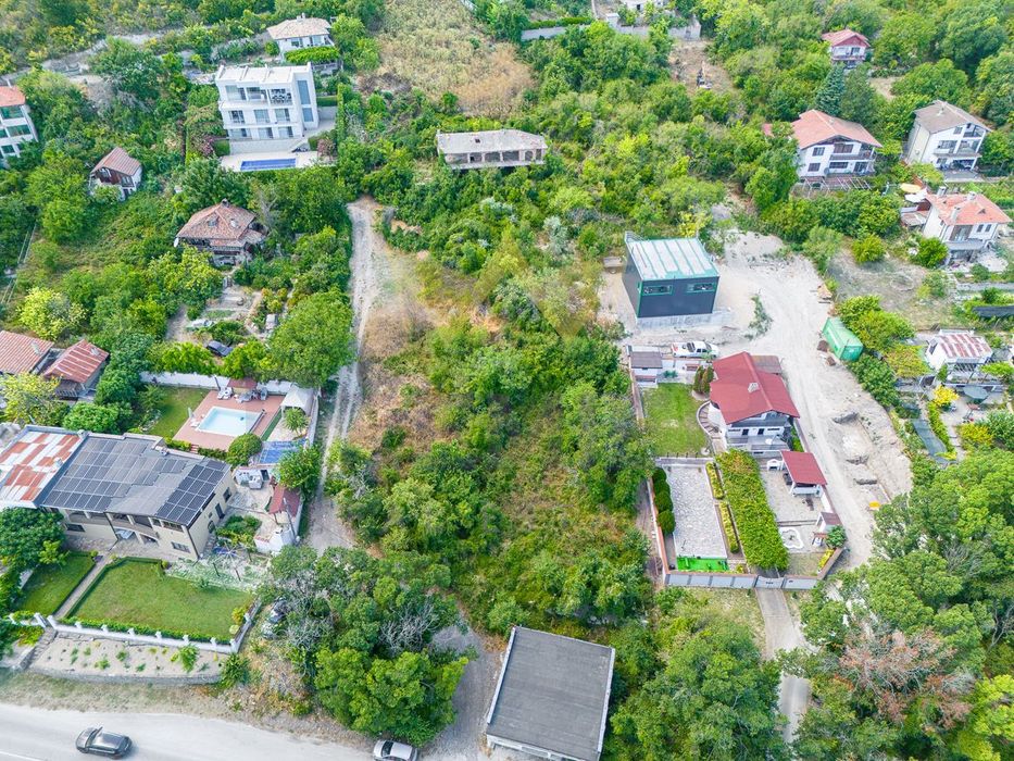 Парцел в Добрич, област-гр.Балчик площ 2019 цена 130000