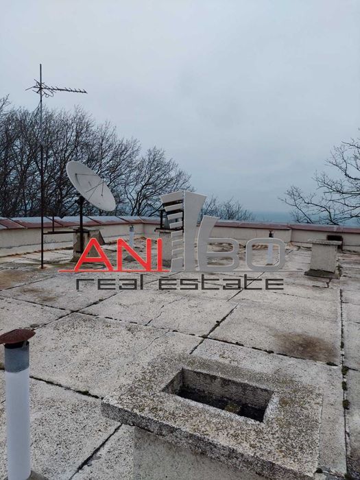 Продава се Хотел в Варна, Чайка - 1500 кв.м за 450 €/кв.м - Снимка #2