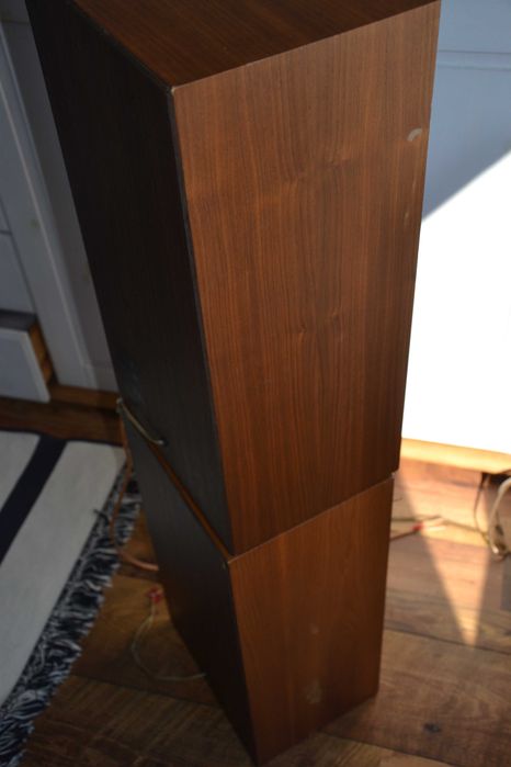 Ретро тонколони Philips