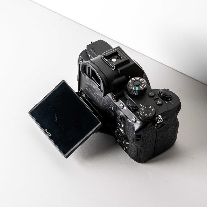 Sony A7R III тяло