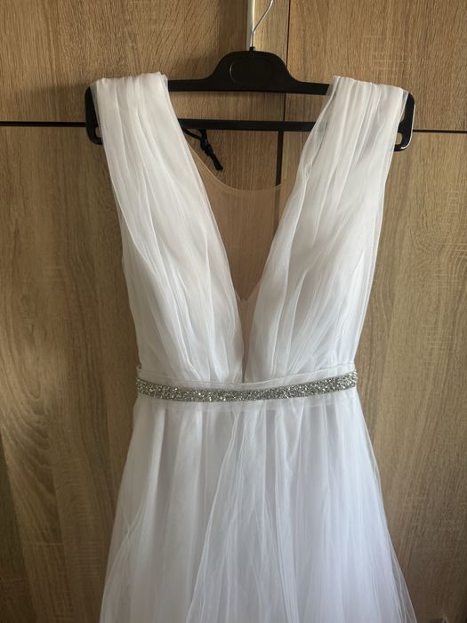 Сватбена рокля, с обувки и чанта