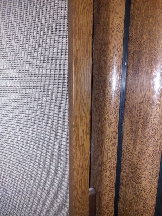 Комарник за врата цвят тъмен орех