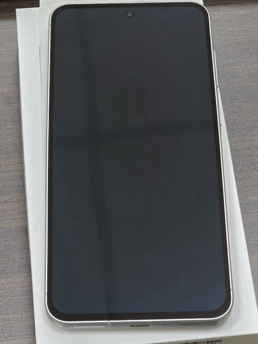 128GB Samsung a56 5G Vivacom Гаранция 2027г. Olive