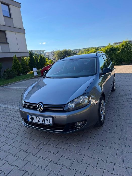 VOLKSWAGEN Golf 2012