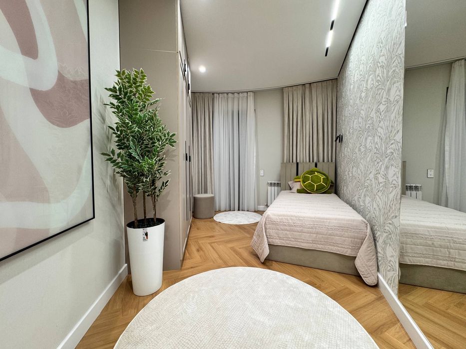 Срочна Продаётся 4-ти комнатная квартира на ул глинка ЖК Milano