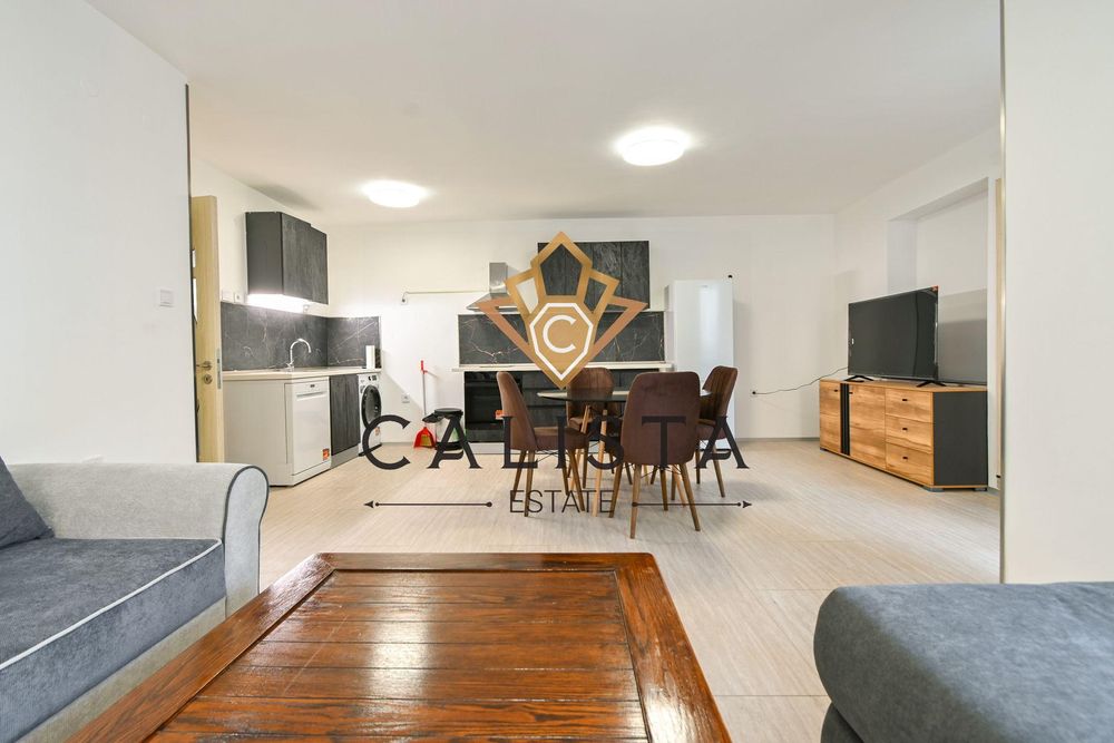 Дава се под наем Тристаен апартамент в София, Център - 120 кв.м за 896.58 € - Снимка #3