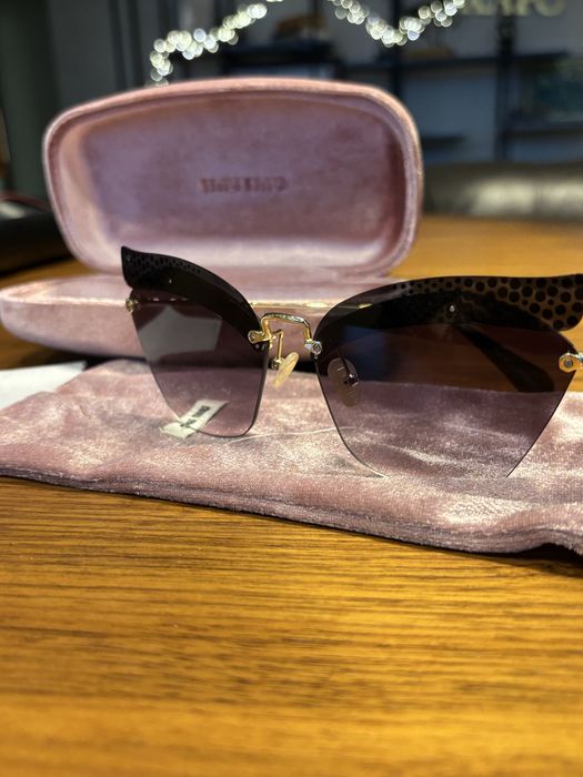 Дамски слънчева очила-Miu-Miu