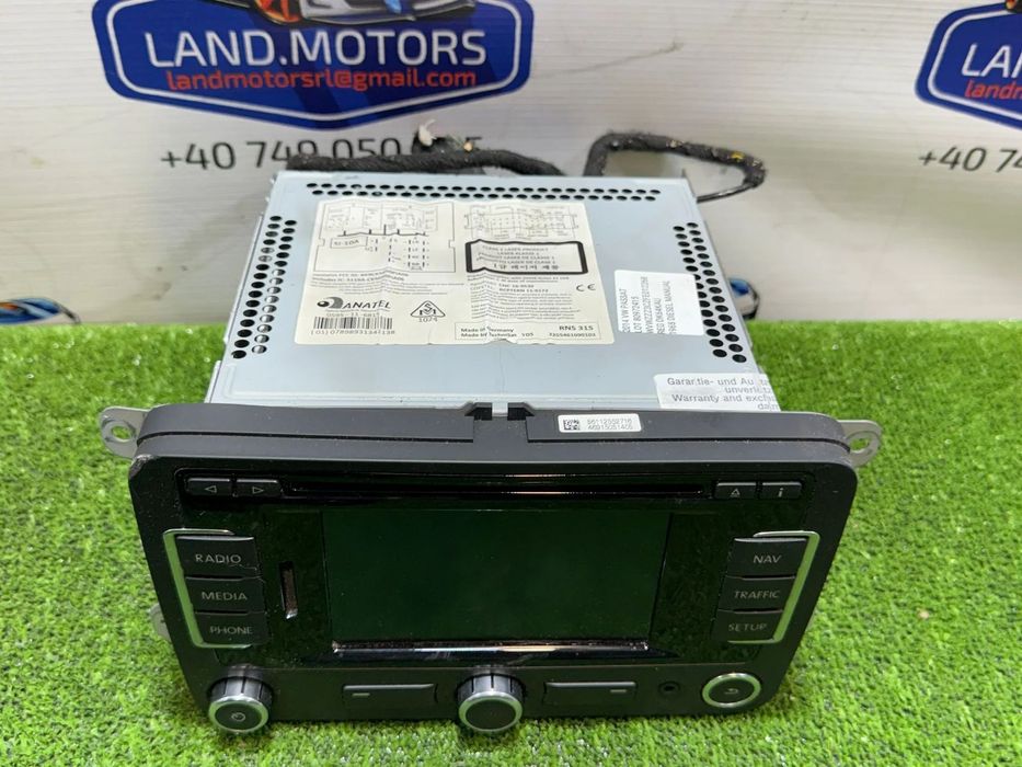 PANOU / SISTEM RADIO CD / AUDIO / NAVI / COMUNICATII VOLSKWAGEN PASSAT BlueMotion 2.0 DIESEL 2014 COD OEM 3C8035279S / BERLINA 2010-2014