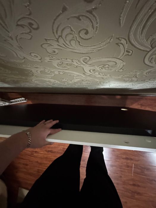 Игровой стол, разобранный