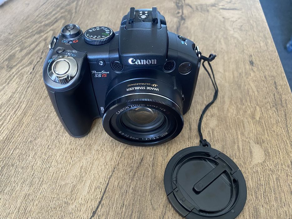 Aparat foto digital Canon PowerShot S5 IS