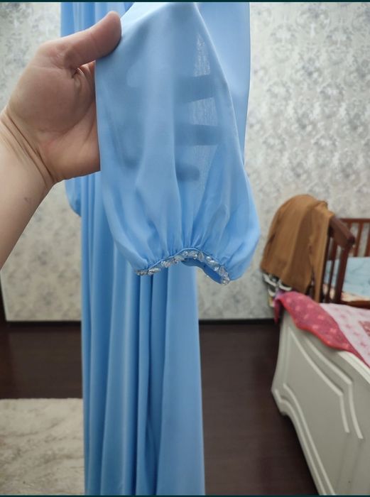 Продам вечернее платье .