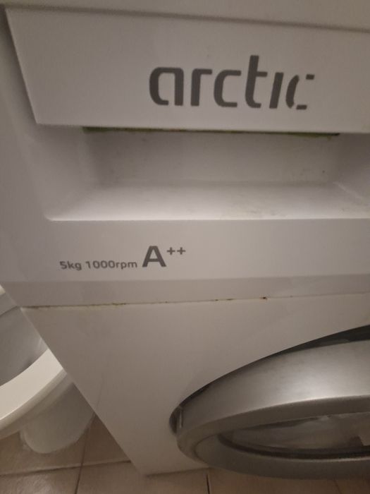 Masina spala Arctic