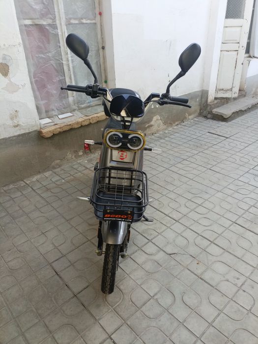 Elektroniy skuter bodo holati yangi