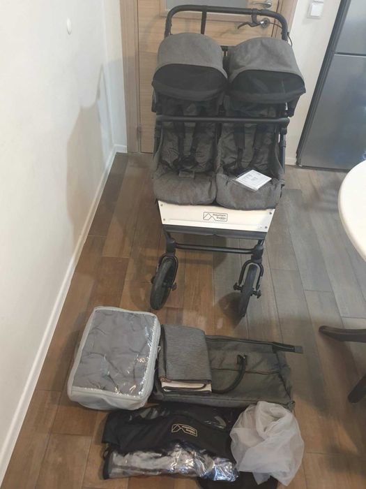 Mountain Buggy Duet V3 Luxury Collection количка за близнаци породени