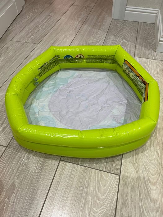 Плавательные принадлежности