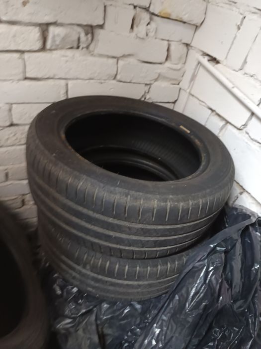 Vând 4 cauciucuri de vara195 50 15