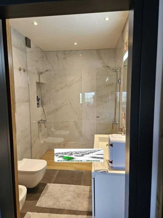 Продава се Къща в с. Марково, Област Пловдив - 365 кв.м за 2000 €/кв.м - Снимка #9