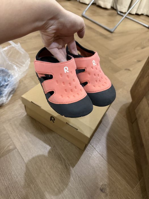 Reima сандали 25 р