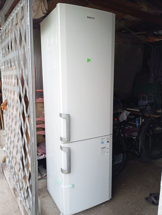 Холодильник  Beko