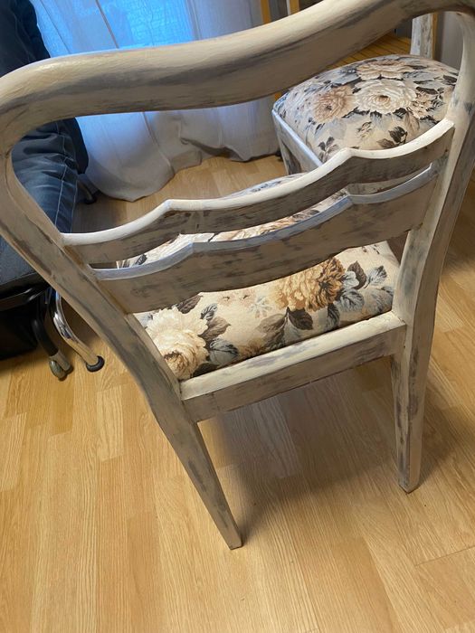 2 реновирани антични стола