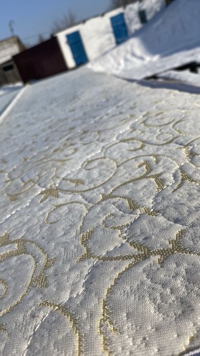 Продам матрац односпалка