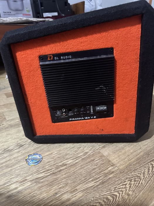 Продам сабвуфер пиранья