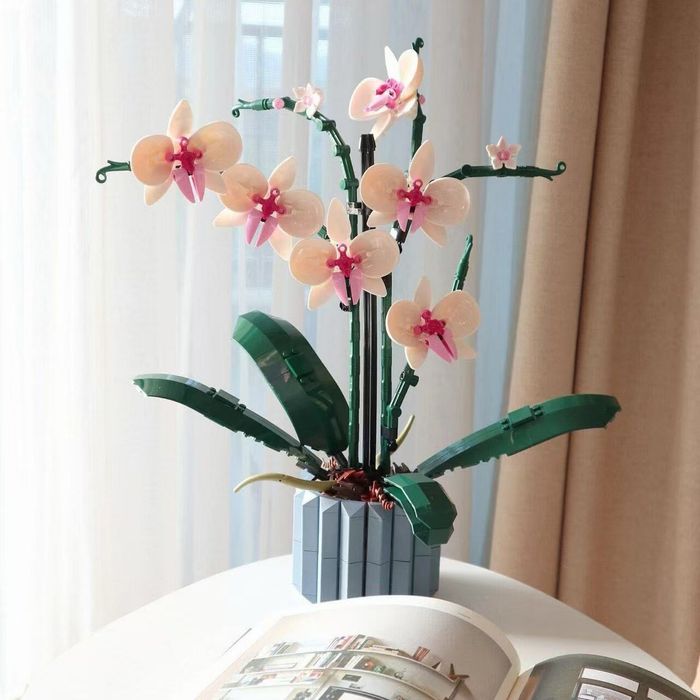 Конструктор «Орхидея» – 608 деталей