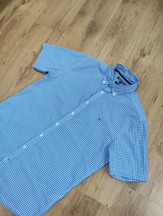 camasa originala ca noua marime S M tommy Hilfiger palas mall vara