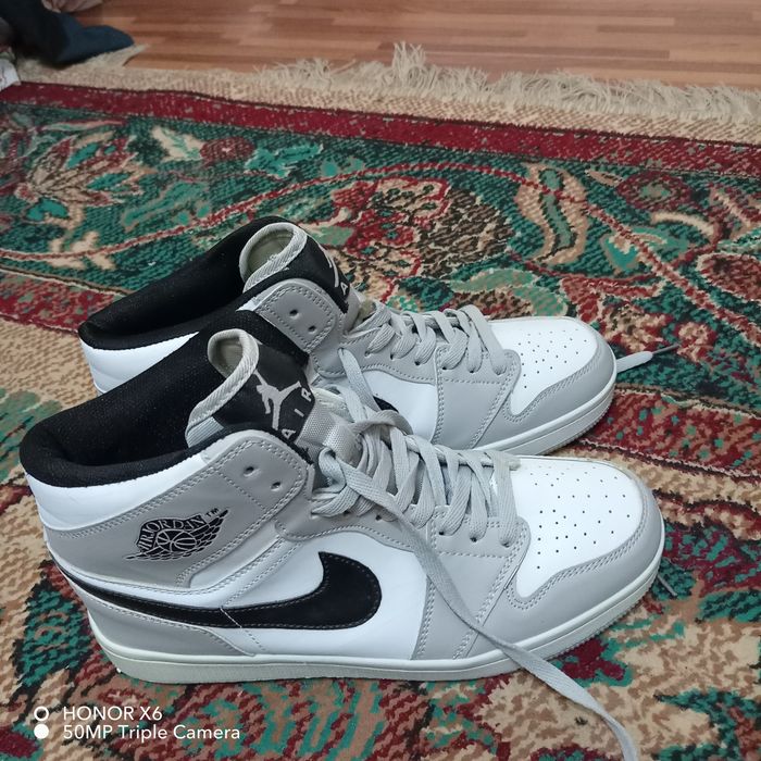AIR JORDAN NIKE oyoq kiyimi