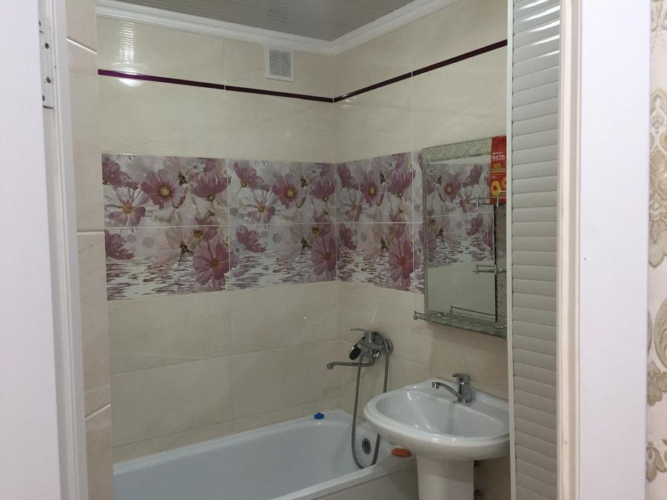 Продам 2х 8мкр за Ладушки