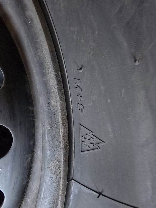 Jante/anvelope Hankook 215/65 R16 98H MS iarnă