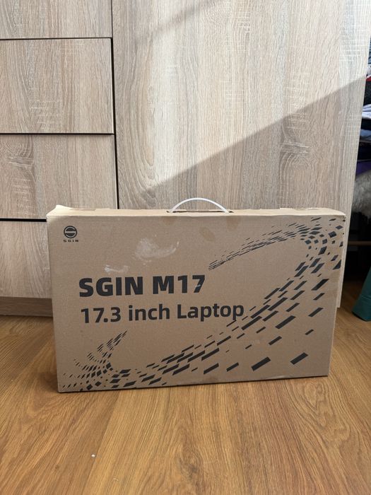 Laptop SGIN M17 - 17.3”