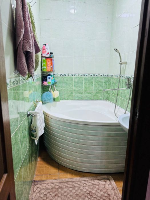 Сергели-2 Карзинка. 4 хонали уй сотилади