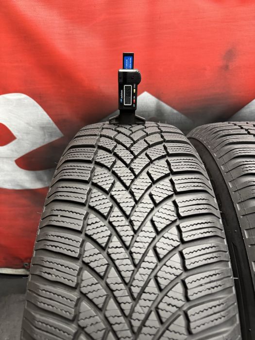 215 65 17, Зимни гуми, Bridgestone BlizzakLM005, 2 броя