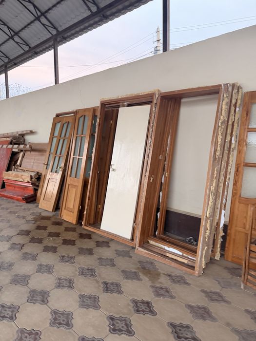 Бу СТРОЙ материалы двери лестница