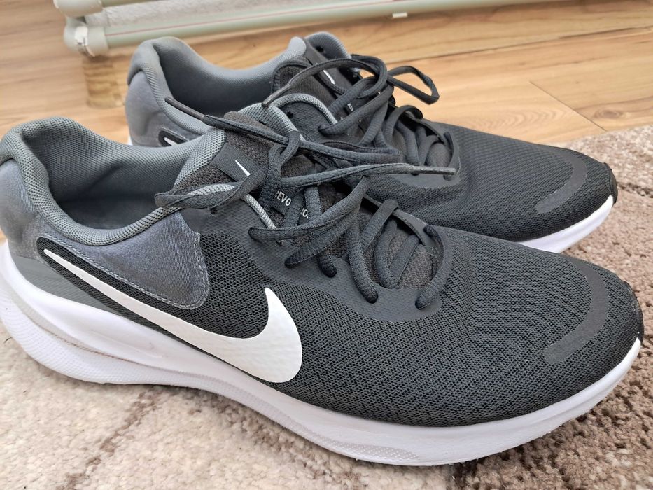 Мъжки мъжки маратонки 45.5