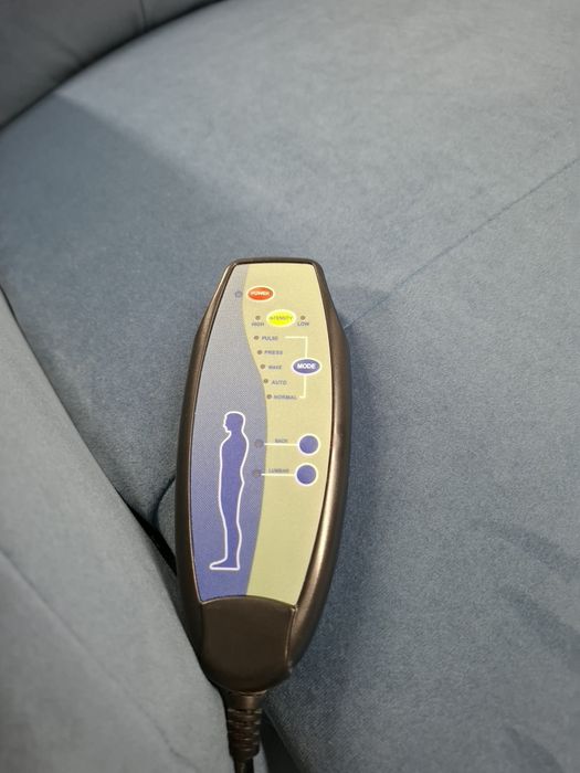 Recliner cu masaj