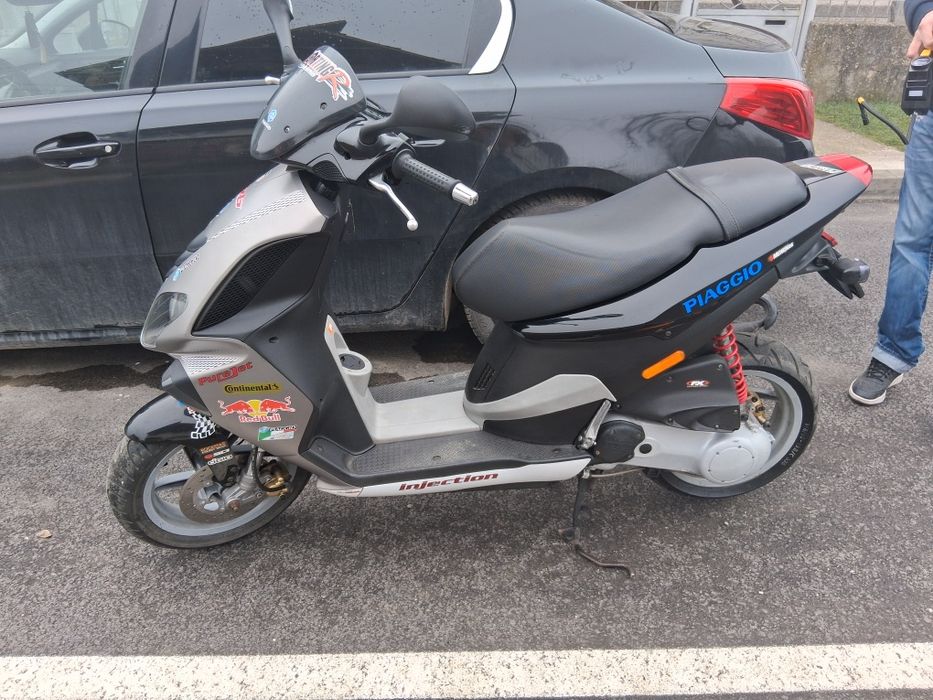 Скутер  Piaggio energy