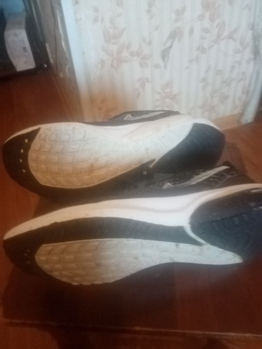 Кроссовки мужские