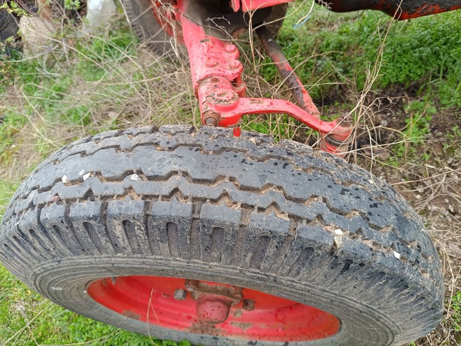 Продава се ЮМЗ 6Л