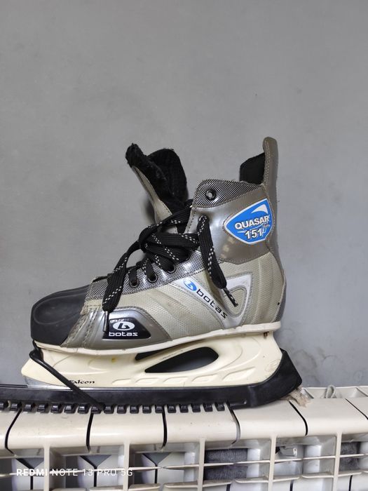 Коньки полупрофессиональные