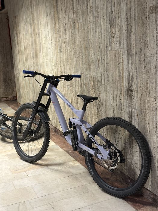 Cube  Two15 Race DH 2025