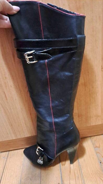 Guess дамски ботуши+ чанта