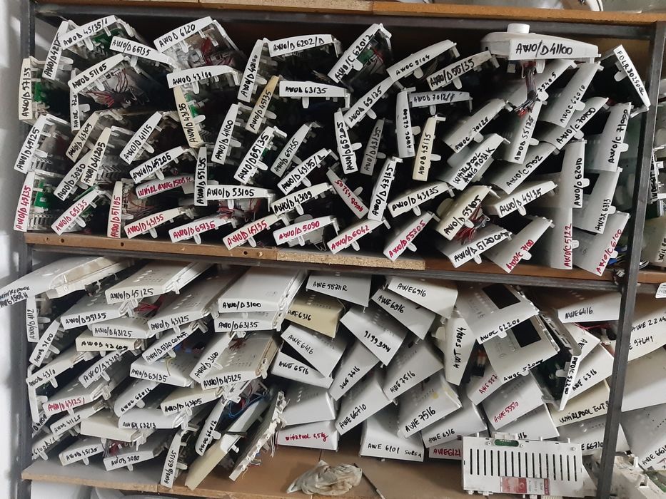 Placa electronica whirlpool indesit arctic beko electrolux hotpoint