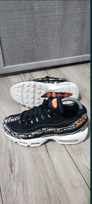 Nike. 95. Nr 37.5