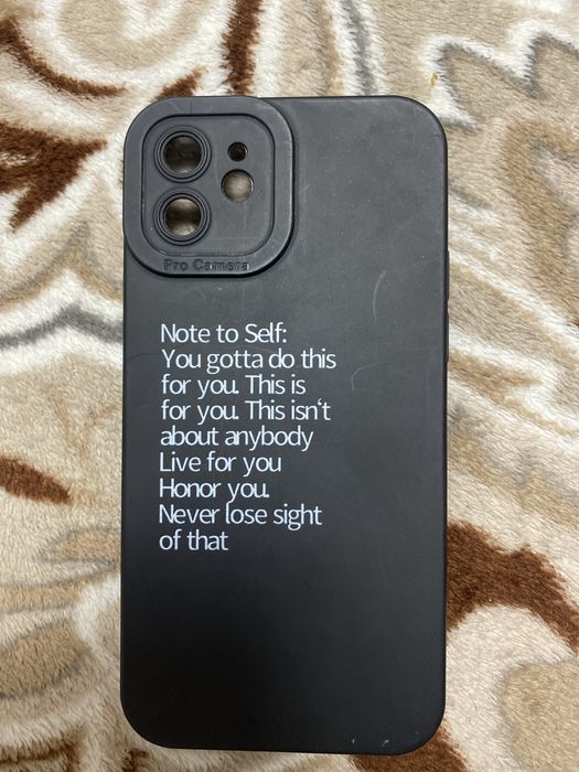 Vand 2 huse pentru iphone 12