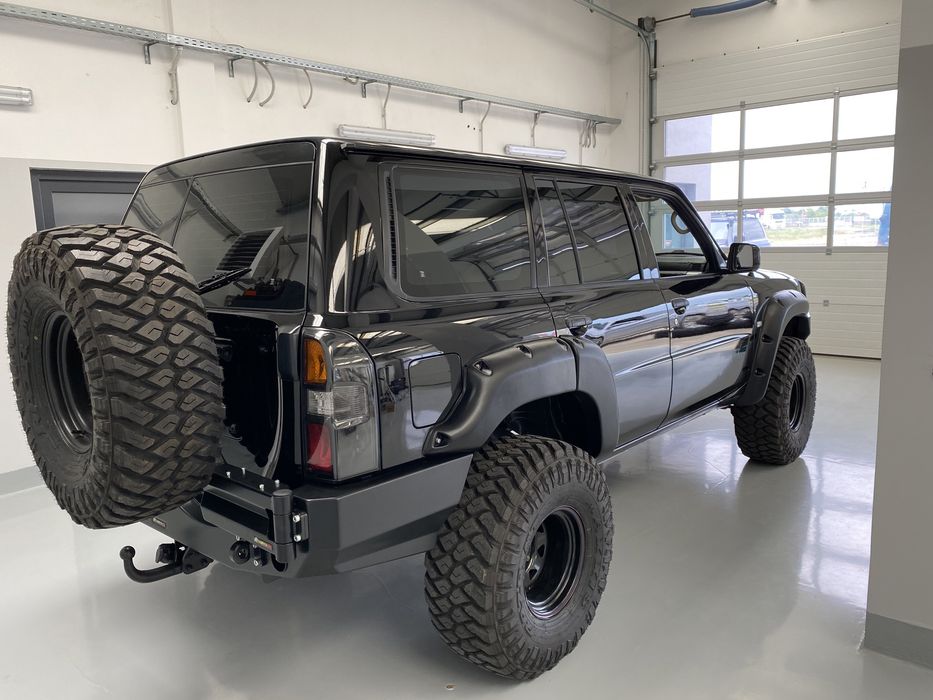 Overfendere Nissan Patrol Y61 GU4